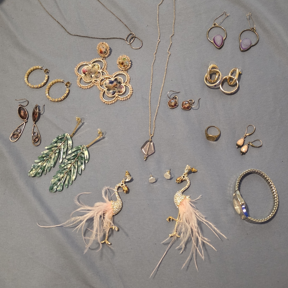 Jewelry Lot